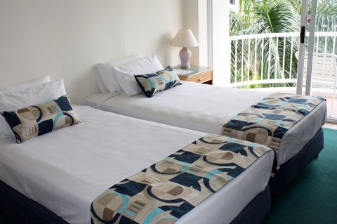 Alpha Sovereign Hotel Gold Coast - Accommodation Yamba 2