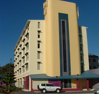Ocean Beach Hotel - Accommodation Yamba