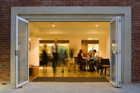 University House - ANU - Accommodation Yamba 25