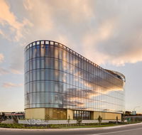 Vibe Hotel Canberra - Accommodation Yamba