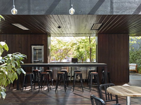 Little National Hotel Canberra - Accommodation Yamba 21