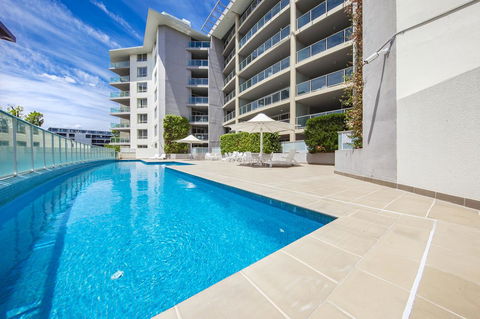 Pacific Suites Canberra - Accommodation Yamba 3