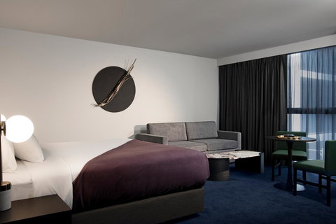 Midnight Hotel, Autograph Collection - Accommodation Yamba 14