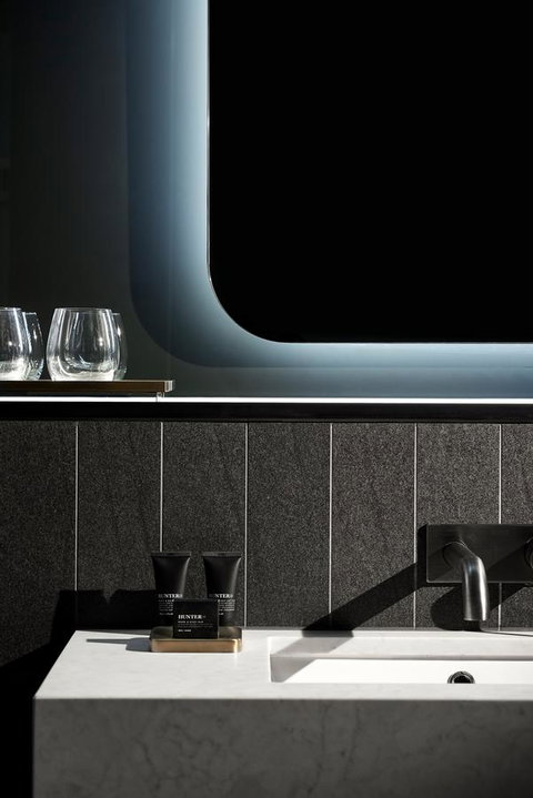 Midnight Hotel, Autograph Collection - Accommodation Yamba 8