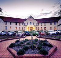 Mercure Canberra - Accommodation Yamba