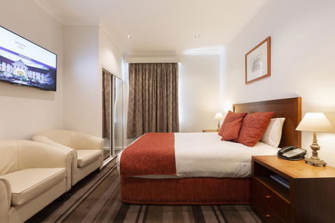 Mercure Canberra - Accommodation Yamba 21