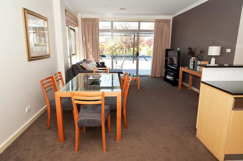 CityStyle Apartments - Accommodation Yamba 5