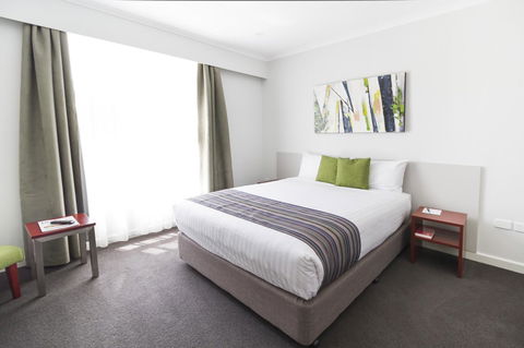 Abode Narrabundah - Accommodation Yamba 4