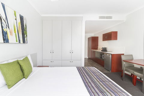 Abode Narrabundah - Accommodation Yamba 14
