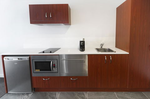 Abode Narrabundah - Accommodation Yamba 11