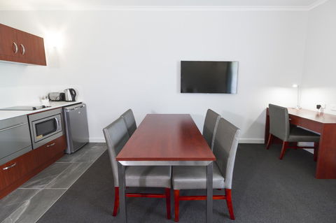 Abode Narrabundah - Accommodation Yamba 8