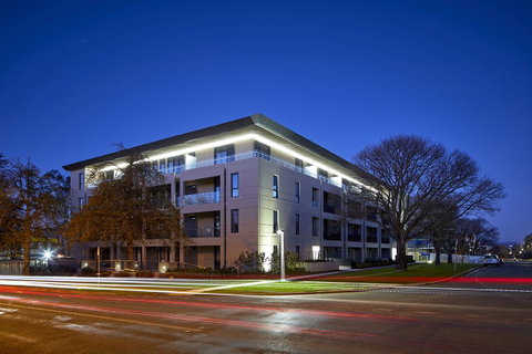 Knightsbridge Canberra - Accommodation Yamba 0