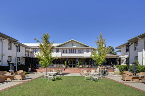 Hotel Kurrajong Canberra - Accommodation Yamba 0