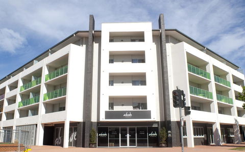 Abode Tuggeranong - Accommodation Yamba 0