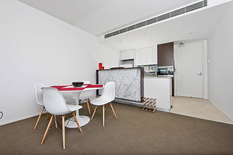 Realm Park 39 Barton ACT - Accommodation Yamba 6