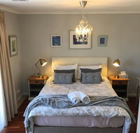 Finches Canberra - Accommodation Yamba