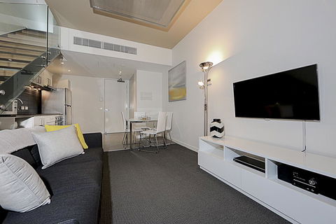 Mode 220 Braddon ACT - Accommodation Yamba 12