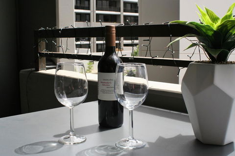 Modern Executive Apt@Barton*1BR*WiFi*Gym*Secure Parking*Canberra - Accommodation Yamba 9