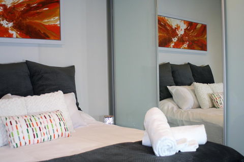 Modern Executive Apt@Barton*1BR*WiFi*Gym*Secure Parking*Canberra - Accommodation Yamba 1