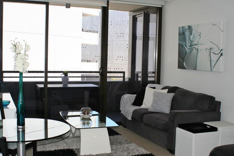 Modern Executive Apt@Barton*1BR*WiFi*Gym*Secure Parking*Canberra - Accommodation Yamba 0