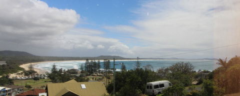 Bally High, 20 Dulconghi Street - Accommodation Yamba 7