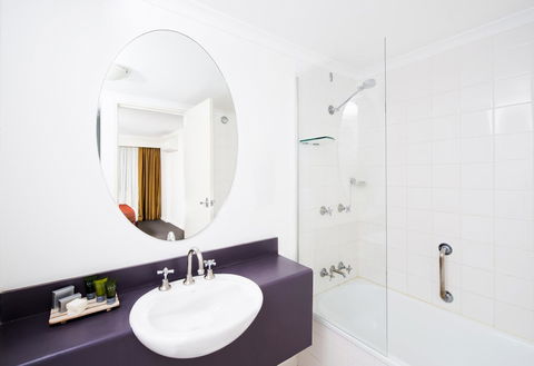 Mantra On Northbourne - Accommodation Yamba 10