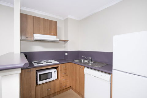 Mantra On Northbourne - Accommodation Yamba 7