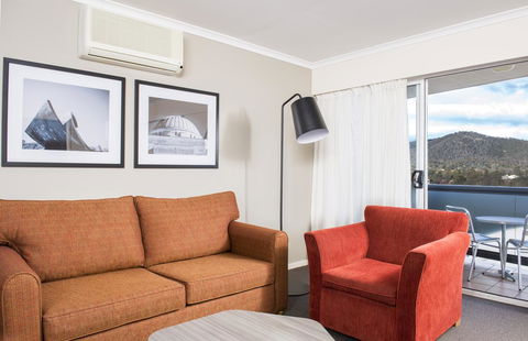Mantra On Northbourne - Accommodation Yamba 3