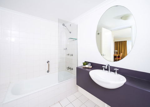 Mantra On Northbourne - Accommodation Yamba 14