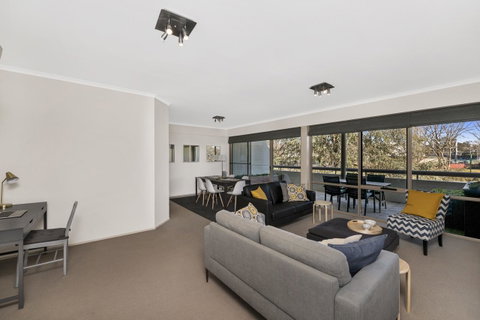 Accommodate Canberra - The Summit - Accommodation Yamba 0