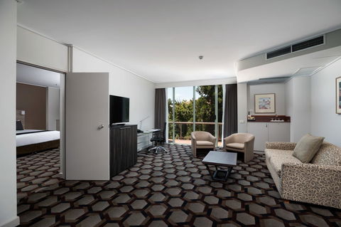 Rydges Canberra - Accommodation Yamba 38