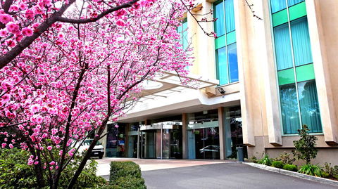 Rydges Canberra - Accommodation Yamba 0