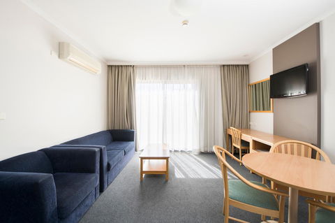 The Woden Hotel - Accommodation Yamba 15
