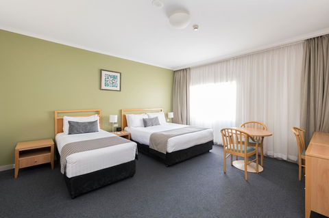The Woden Hotel - Accommodation Yamba 5