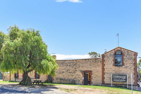Wellington Courthouse - Accommodation Yamba 8