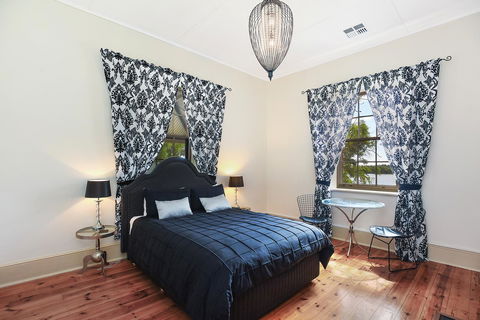 Wellington Courthouse - Accommodation Yamba 2
