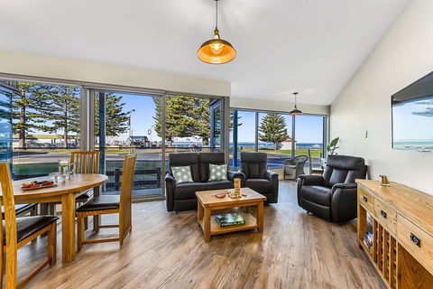 Bonnies Of Beachport - Accommodation Yamba 11