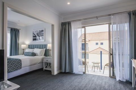 Marina Hotel - Accommodation Yamba 8