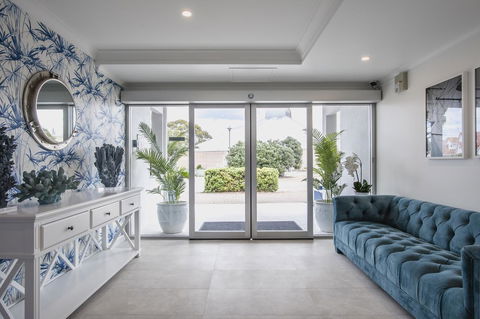 Marina Hotel - Accommodation Yamba 18