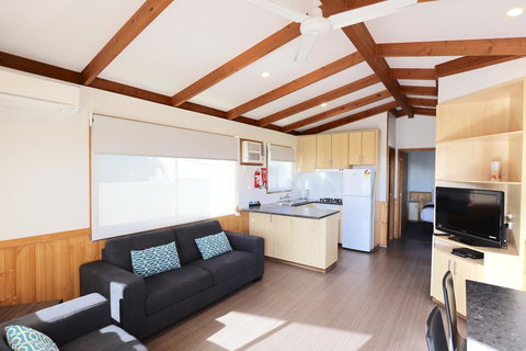 Discovery Parks - Robe - Accommodation Yamba 4