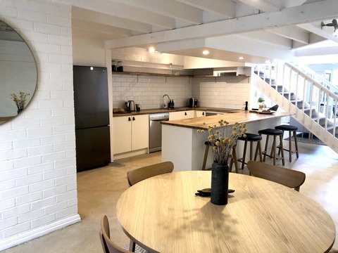 The Loft - Beautiful Central Barossa Apartment - Accommodation Yamba 6