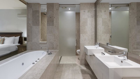 Oaks Casuarina Santai Resort - Accommodation Yamba 2