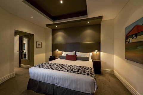 The Louise - Accommodation Yamba 12