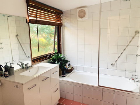 Lost In The Vines - Accommodation Yamba 10