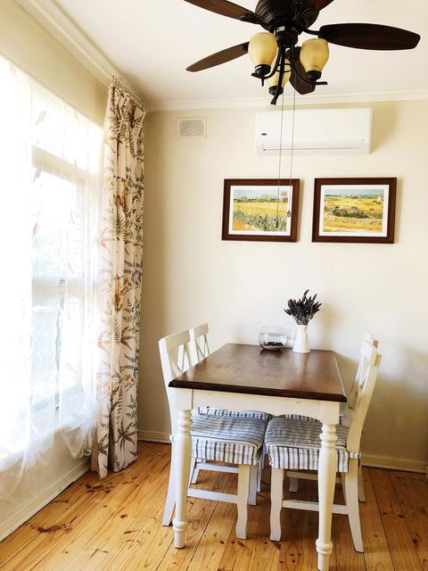 Beautiful Garden House - Accommodation Yamba 16