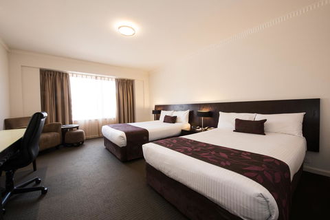 Hotel Grand Chancellor Adelaide - Accommodation Yamba 2