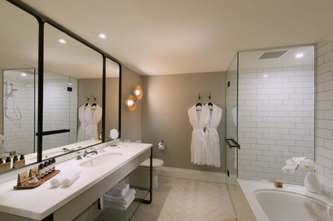 Mayfair Hotel - Accommodation Yamba 17
