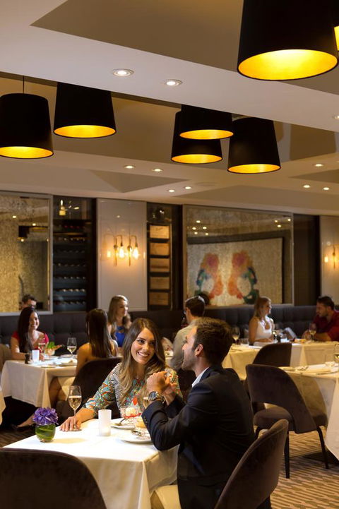 Mayfair Hotel - Accommodation Yamba 25