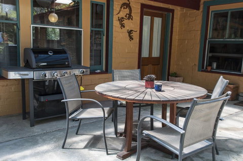 Trevalia Accommodation - Accommodation Yamba 21