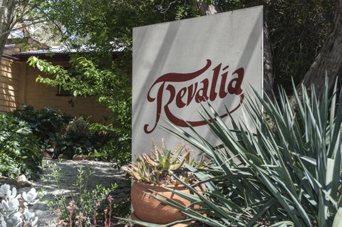 Trevalia Accommodation - Accommodation Yamba 0